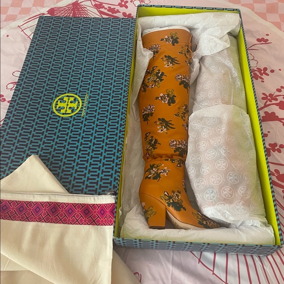 SALE★TORY BURCH★素敵な刺繍Lilianaドレス SALE☆TORY BURCH☆素敵な刺繍Lilianaドレス